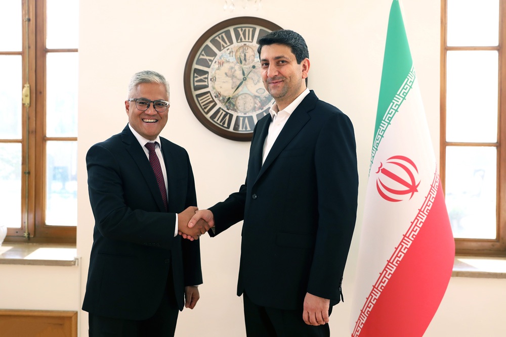 تأکید وزیر ارتباطات بر ازسرگیری کمیسیون مشترک اقتصادی ایران و اندونزی