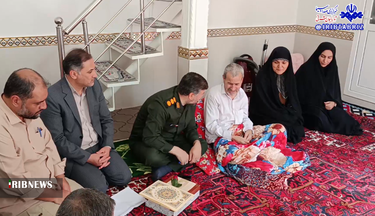 تجلیل از همسر جانبازان مراغه ای در گرامی داشت روز پرستار