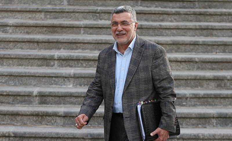 در حوزه دارو وضع بهتری نسبت به پارسال داریم در حوزه دارو وضع بهتری نسبت به پارسال داریم