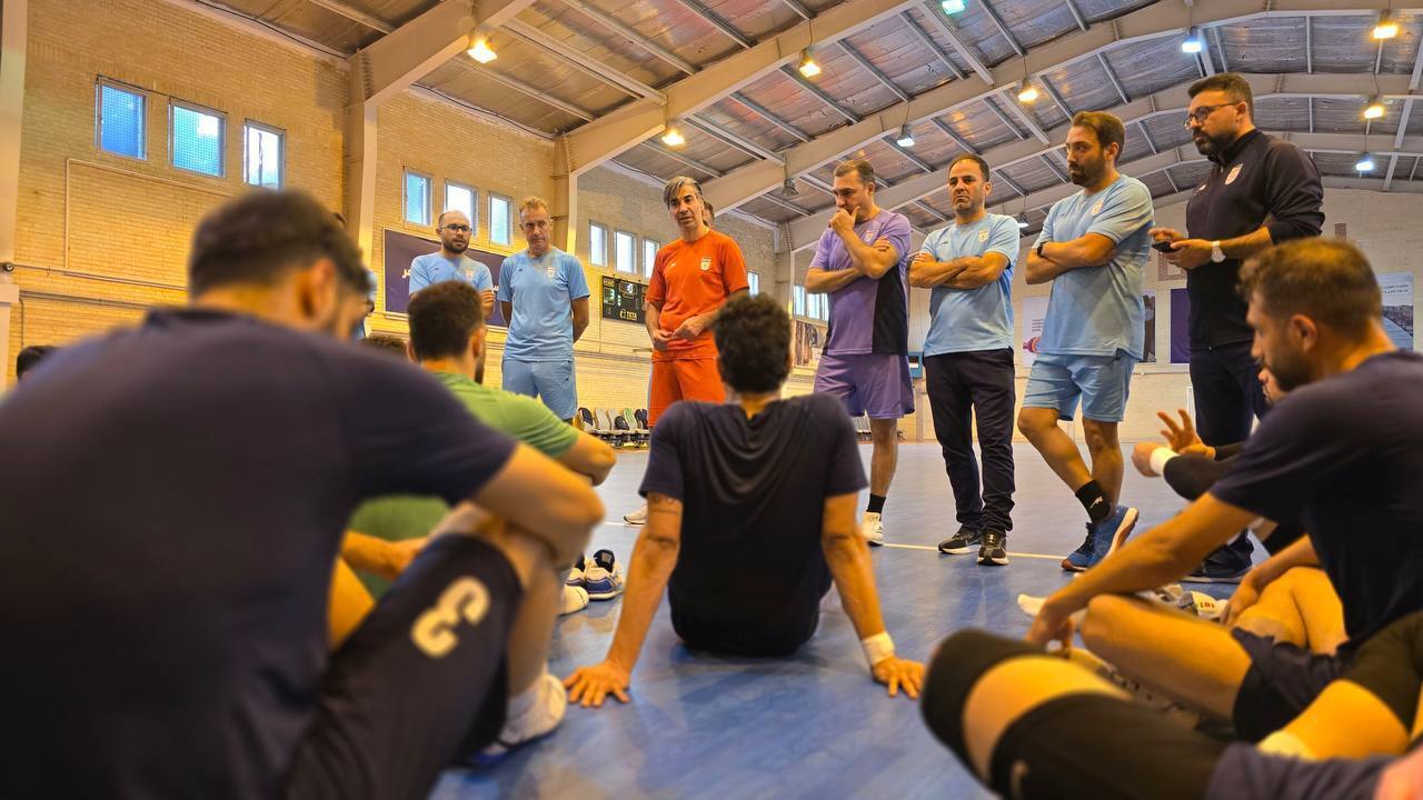 تمرین با نشاط ملی‌پوشان فوتسال کشورمان در مرکز ملی