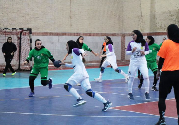 هفته سوم لیگ برتر هندبال بانوان؛ از تقابل ستارهها در اصفهان تا نخستین میزبانی استقلال هفته سوم لیگ برتر هندبال بانوان؛ از تقابل ستارهها در اصفهان تا نخستین میزبانی استقلال