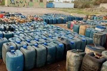 کشف بیش از ۳۰۰ هزار لیتر سوخت در خوزستان کشف بیش از ۳۰۰ هزار لیتر سوخت در خوزستان