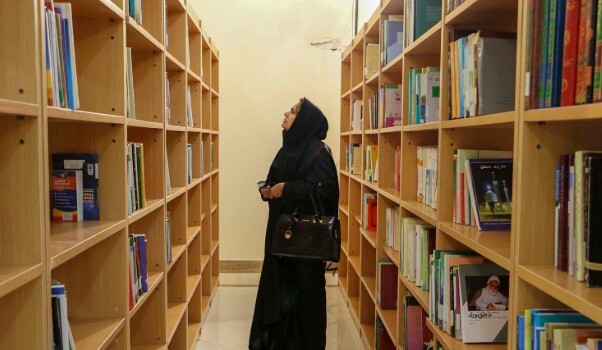 خوانش متون کهن در استان چهارمحال بختیاری خوانش متون کهن در استان چهارمحال بختیاری