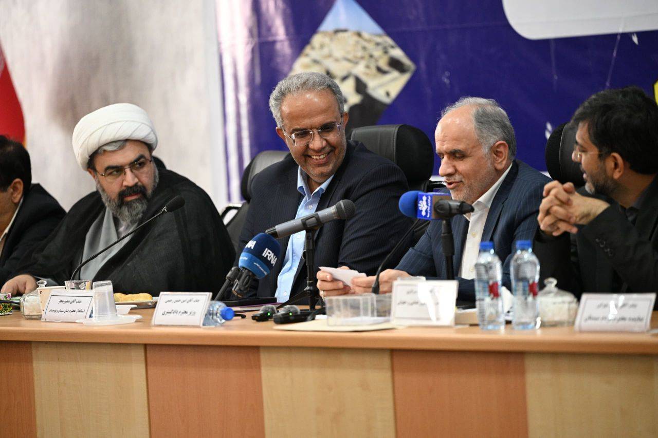 پیگیری مشکلات منطقه سیستان در دستور کار دولت و وزارت دادگستری پیگیری مشکلات منطقه سیستان در دستور کار دولت و وزارت دادگستری