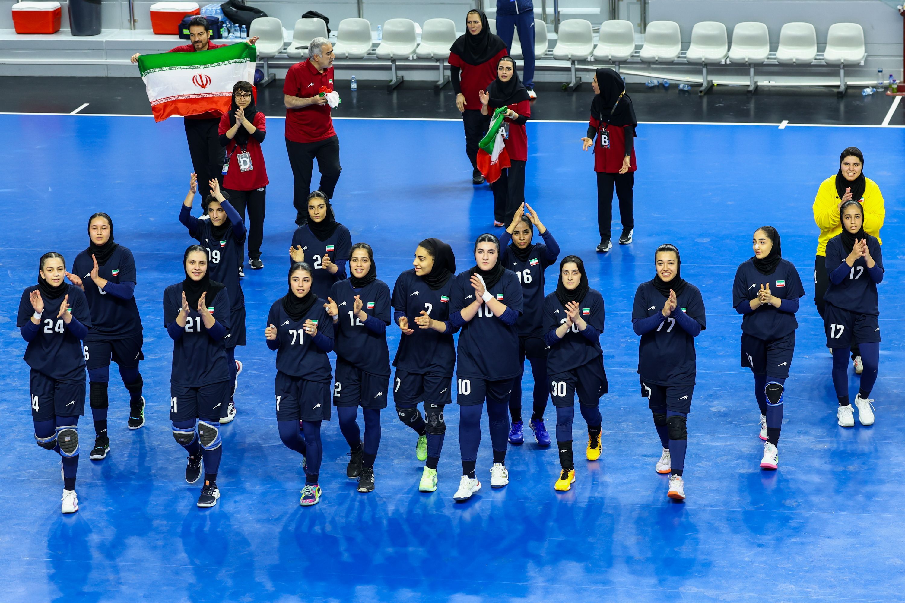 بازیهای آسیایی جوانان؛ قهرمانی دختران هندبال ایران شیرینتر شد بازیهای آسیایی جوانان؛ قهرمانی دختران هندبال ایران شیرینتر شد