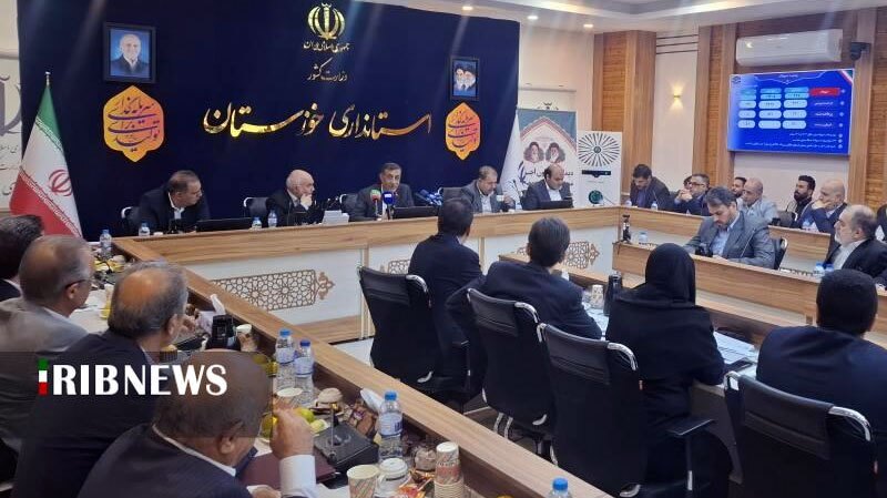 بانک‌ ها به وظیفه خود در سرمایه گذاری و حمایت از تولید عمل کنند