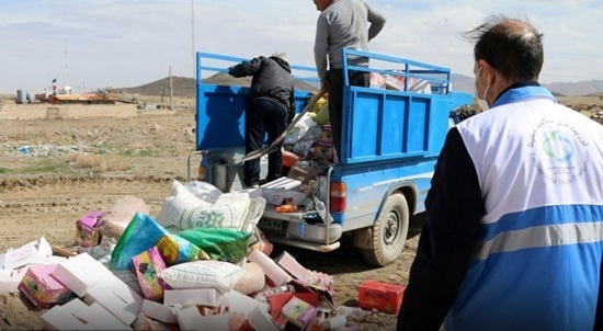 کشف و امحاء بیش از یک تن مواد غذایی و بهداشتی غیرمجاز در اهواز کشف و امحاء بیش از یک تن مواد غذایی و بهداشتی غیرمجاز در اهواز