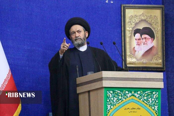 آبیاری مکانیزه باید به یک مطالبه عمومی و ملی تبدیل شود. آبیاری مکانیزه باید به یک مطالبه عمومی و ملی تبدیل شود.