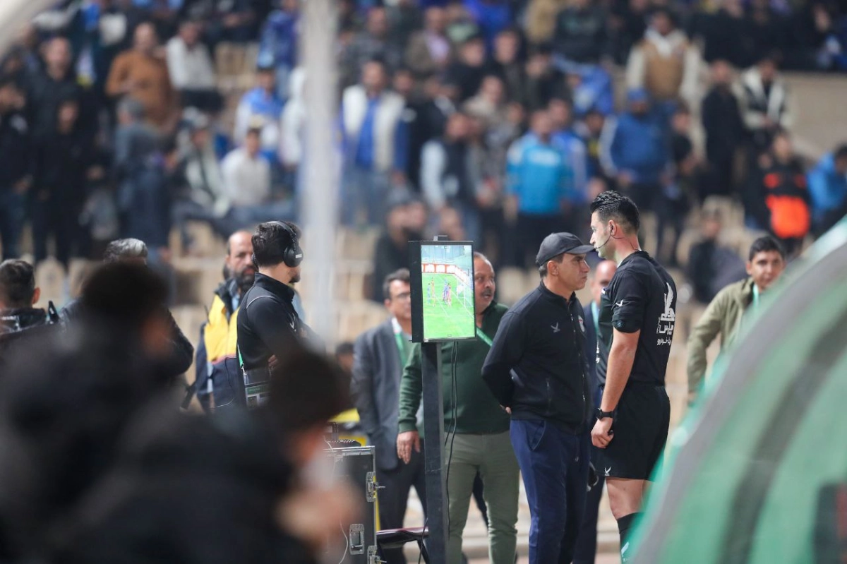 تایید تصمیم‌های داور ویدئویی در بازی استقلال با پادیاب