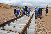 رکورد ۸۸ کیلومتر ریل‌گذاری درطرح چابهار – زاهدان