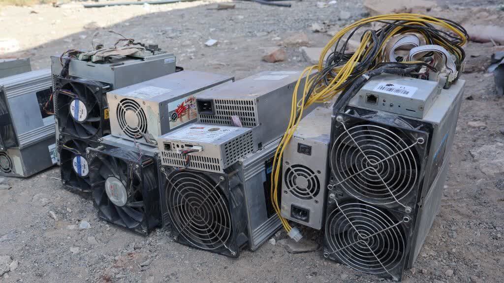 کشف ماینر غیرمجاز در بیرجند کشف ماینر غیرمجاز در بیرجند