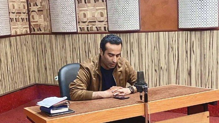 نگاهی به چند برنامه رادیویی نگاهی به چند برنامه رادیویی