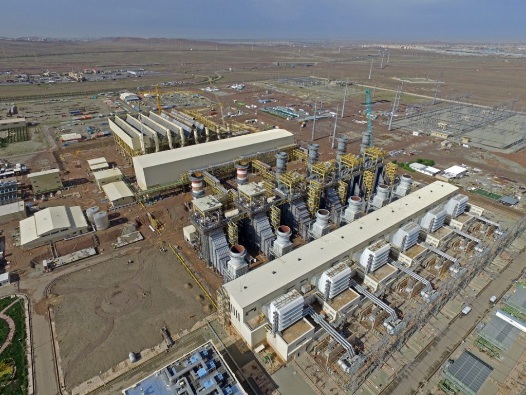 تکذیب مصرف سوخت مایع در نیروگاههای ری و پرند تکذیب مصرف سوخت مایع در نیروگاههای ری و پرند