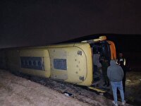 واژگونی اتوبوس با ۱۰ مصدوم در کمربندی شرقی کرمانشاه