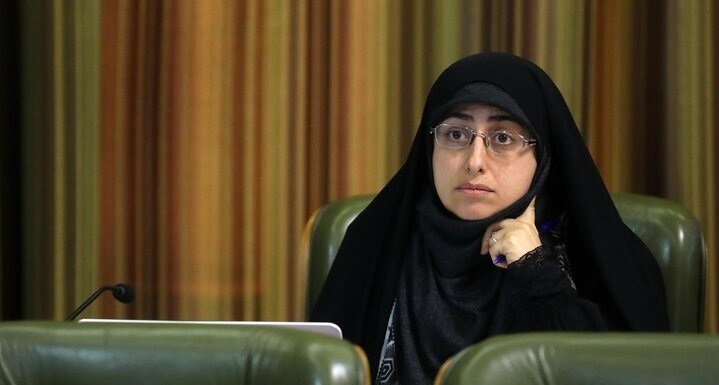 چمران : واگن ها از چین برسند شیرینی می دهیم چمران : واگن ها از چین برسند شیرینی می دهیم