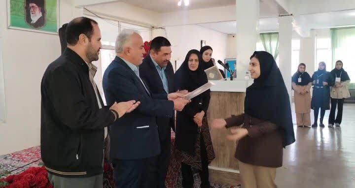 تجلیل از دانشجویان و تشکلهای برتردانشکده فنی و مهندسی خوی تجلیل از دانشجویان و تشکلهای برتردانشکده فنی و مهندسی خوی