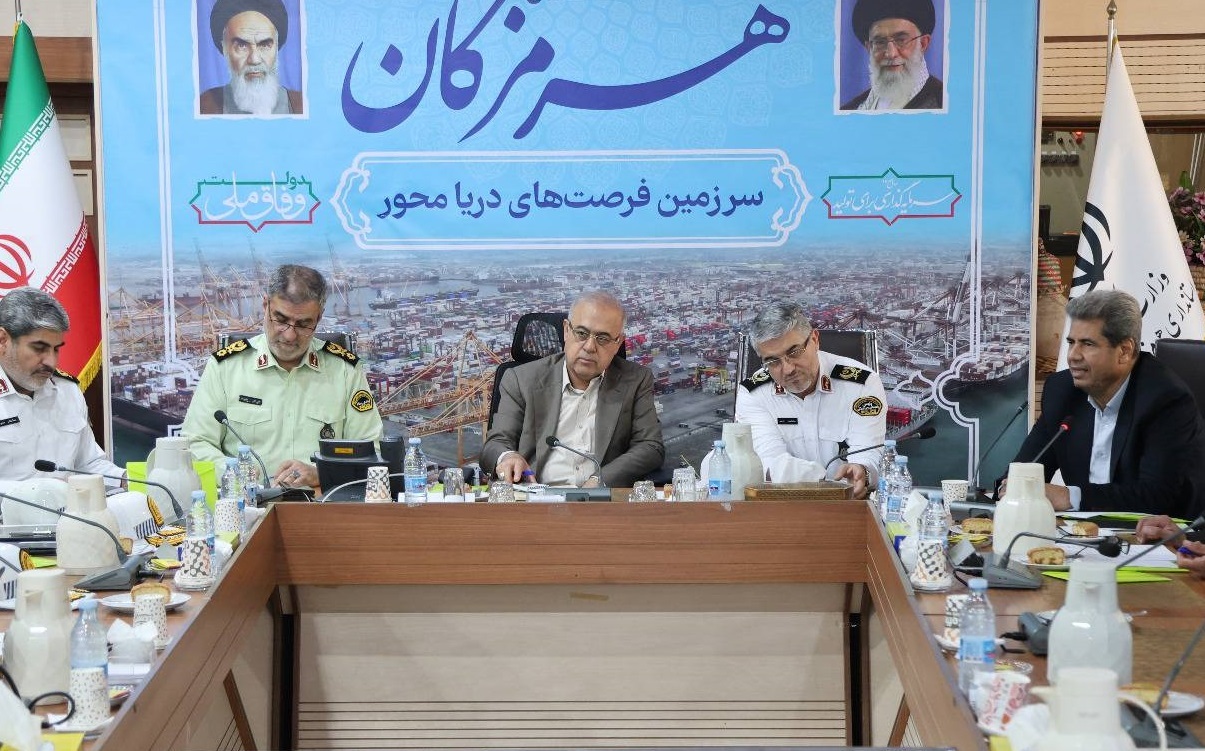 تردد خودروهای منطقه آزاد در هرمزگان نهایی شد تردد خودروهای منطقه آزاد در هرمزگان نهایی شد