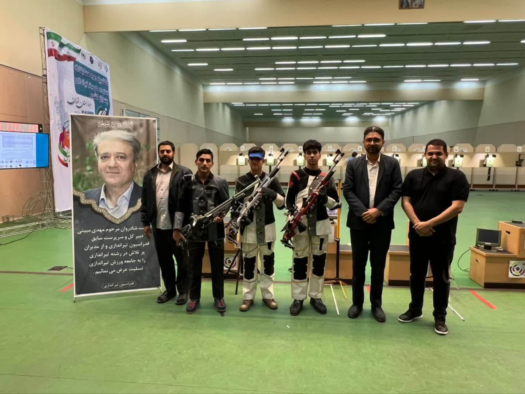 مقام سومی تیم هیأت تیراندازی قم در لیگ دسته یک کشور مقام سومی تیم هیأت تیراندازی قم در لیگ دسته یک کشور