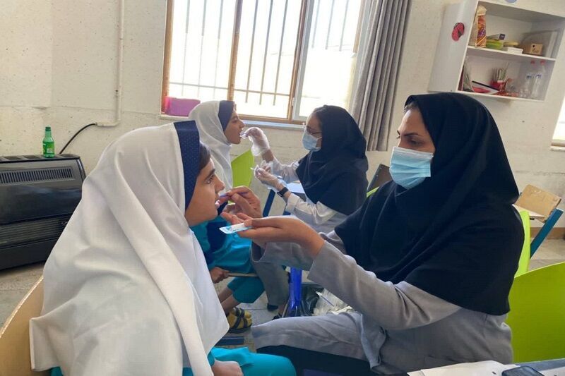 اجرای طرح فلورایدتراپی در مدارس مقطع ابتدایی استان قم