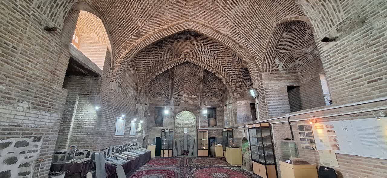 اهدای ۱۲ شیء تاریخی و مردم شناسی به موزههای تربت حیدریه اهدای ۱۲ شیء تاریخی و مردم شناسی به موزههای تربت حیدریه