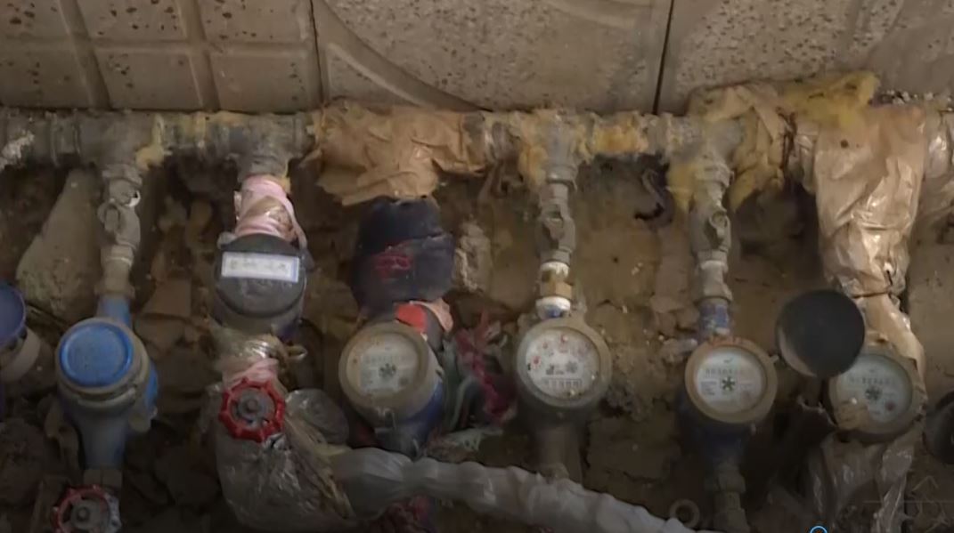 توصیه های آبفای فیروزکوه برای جلوگیری از یخ زدگی کنتور توصیه های آبفای فیروزکوه برای جلوگیری از یخ زدگی کنتور