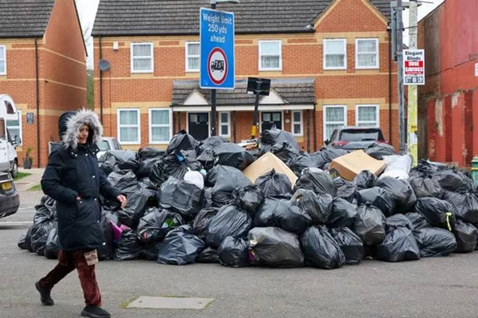 شماری از شهرداریهای انگلیس در معرض ورشکستگی مالی شماری از شهرداریهای انگلیس در معرض ورشکستگی مالی