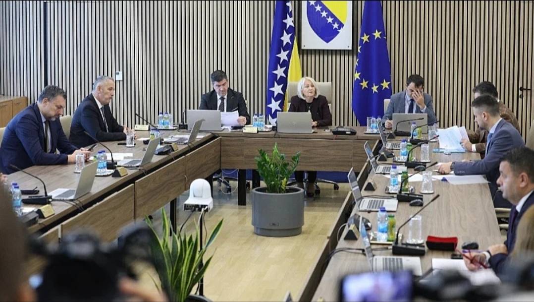 صربهای بوسنی بار دیگر مانع تصویب قوانین شدند صربهای بوسنی بار دیگر مانع تصویب قوانین شدند