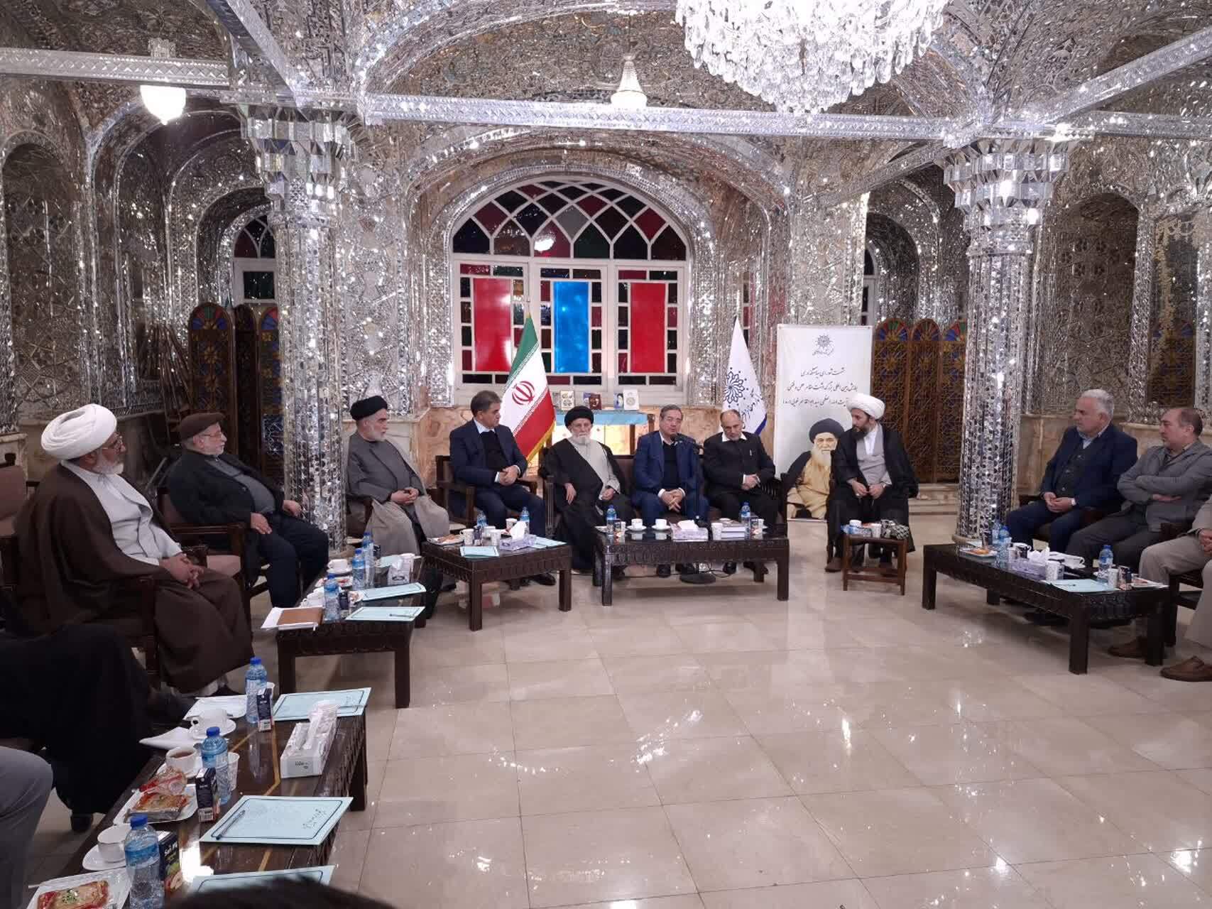 تبیین نقش تاریخی و اندیشه‌های آیت‌الله العظمی خویی در همایشی بین‌المللی