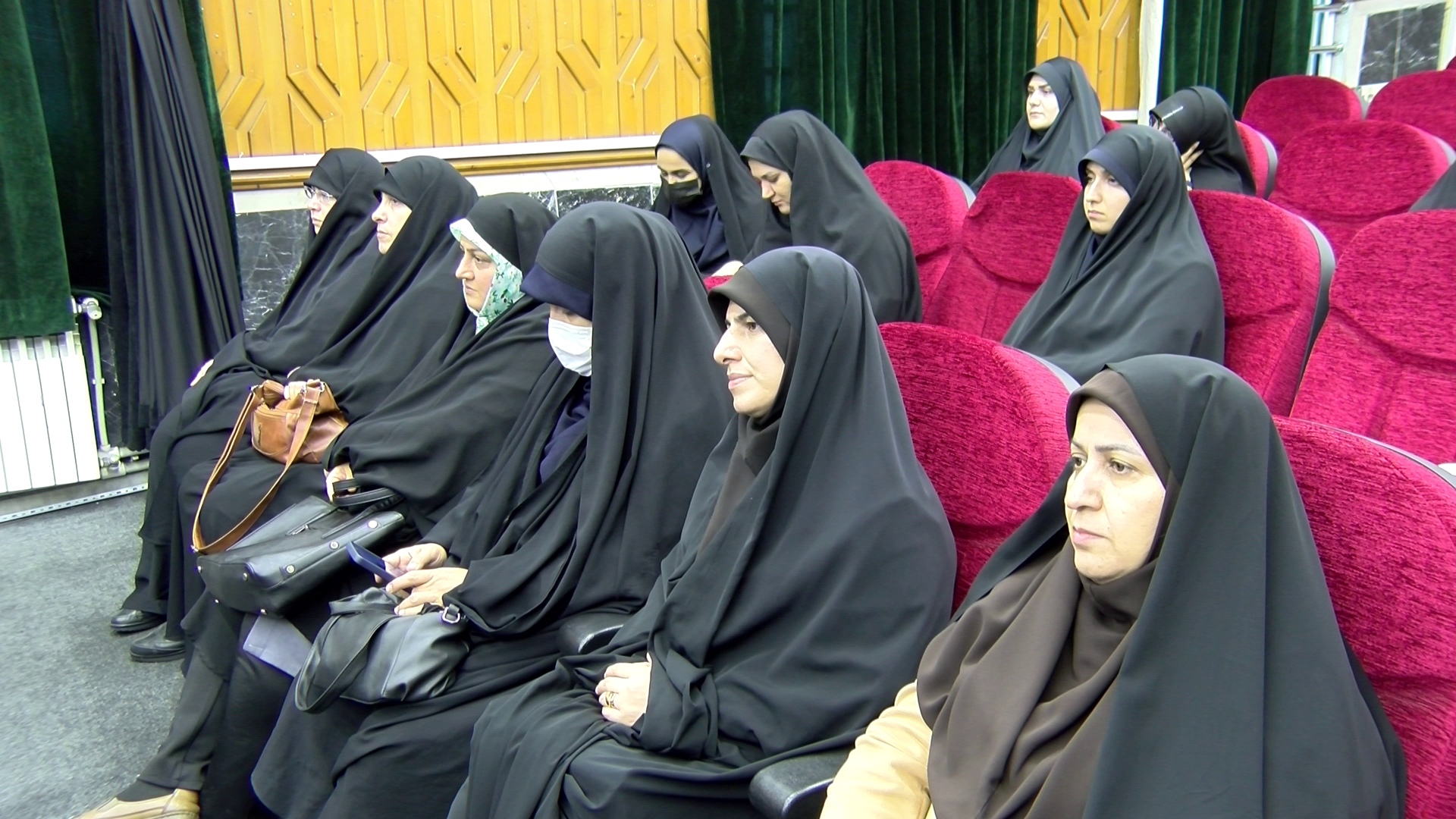 همایش گوهرانه با محوریت سبک زندگی سالم در رشت