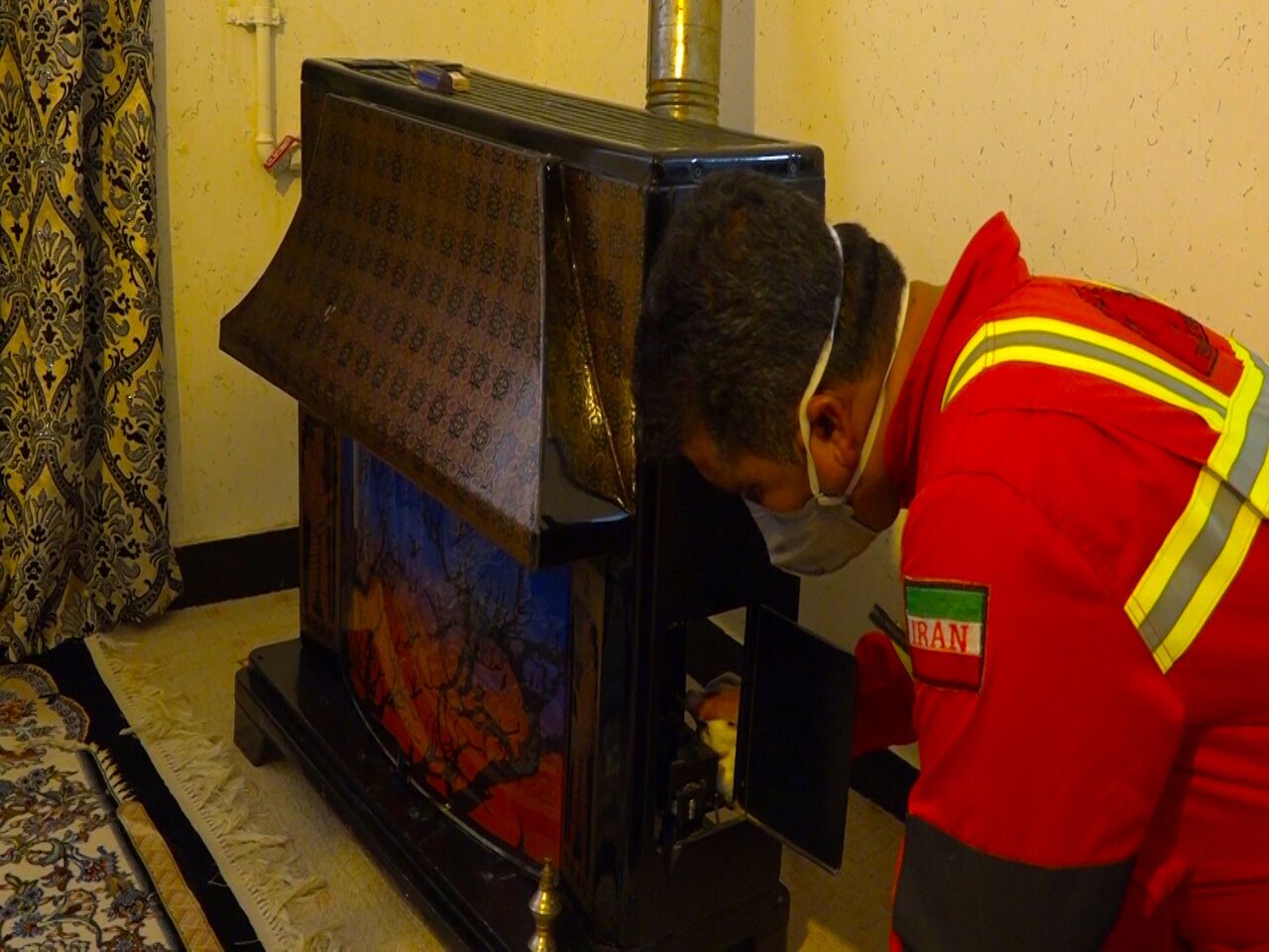 در روز‌های سرد سال، مراقب وسایل گرمایشی نا ایمن باشید