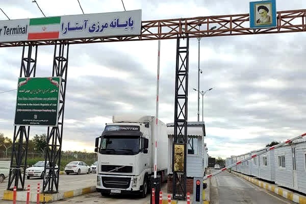 ترانزیت ۸۵۰ هزار تن کالا از طریق مرز‌های گیلان