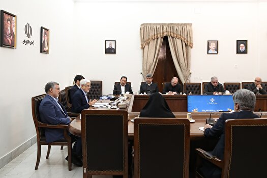 عارف: رعایت اصل محرمانگی پرونده بیمار ضروری است