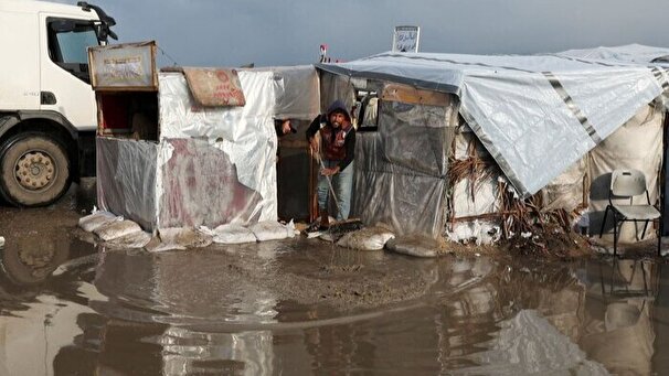 یونیسف: بارشها جان ۸۰۰ هزار نفر را در غزه تهدید میکند