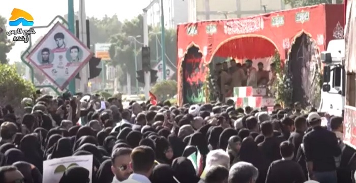 تشییع پیکر ۱۴ شهید گمنام در بندرعباس تشییع پیکر ۱۴ شهید گمنام در بندرعباس