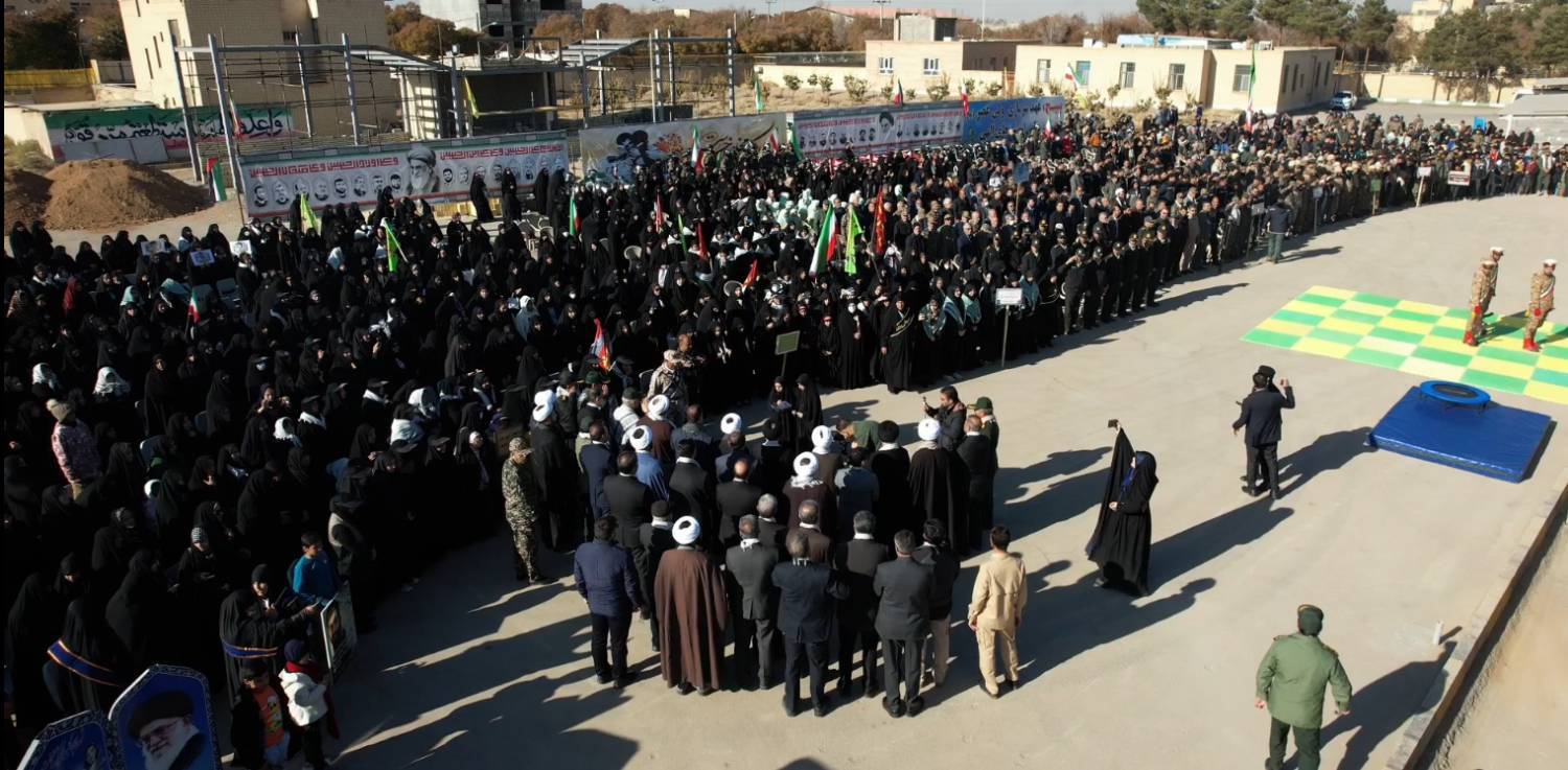 همایش اقتدار بسیج درمبارکه همایش اقتدار بسیج درمبارکه