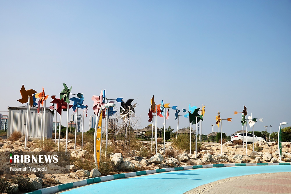 آسمان کیش، صاف همراه با گذر ابر، ۵ آذر آسمان کیش، صاف همراه با گذر ابر، ۵ آذر