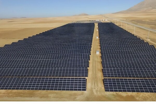 شناسایی ۴۰۰۰ هکتار سقف سوله قابل احداث نیروگاه خورشیدی
