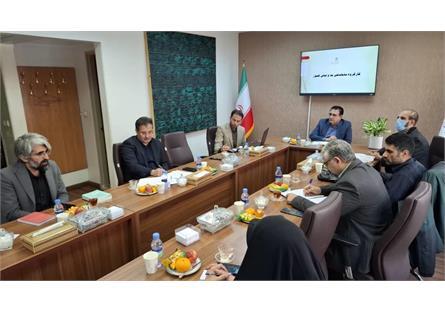 «مد و لباس ایرانیان همواره سازگار با ارزشهای اسلامی بوده است.» «مد و لباس ایرانیان همواره سازگار با ارزشهای اسلامی بوده است.»