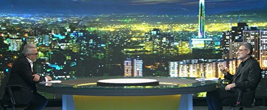 ملت ایران ، سر استقلال ایران و هویت ایرانی اسلامی خودشان با کسی تعارف ندارند