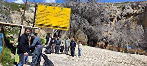 پاکسازی محوطه غار آبی سهولان مهاباد