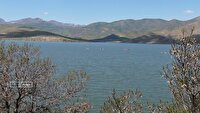 روز‌های خوش و پرآب شدن دریاچه سد مهاباد