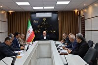 بررسی چالش‌های تهیه لباس فرم دانش‌آموزان در نشست مسئولان استان