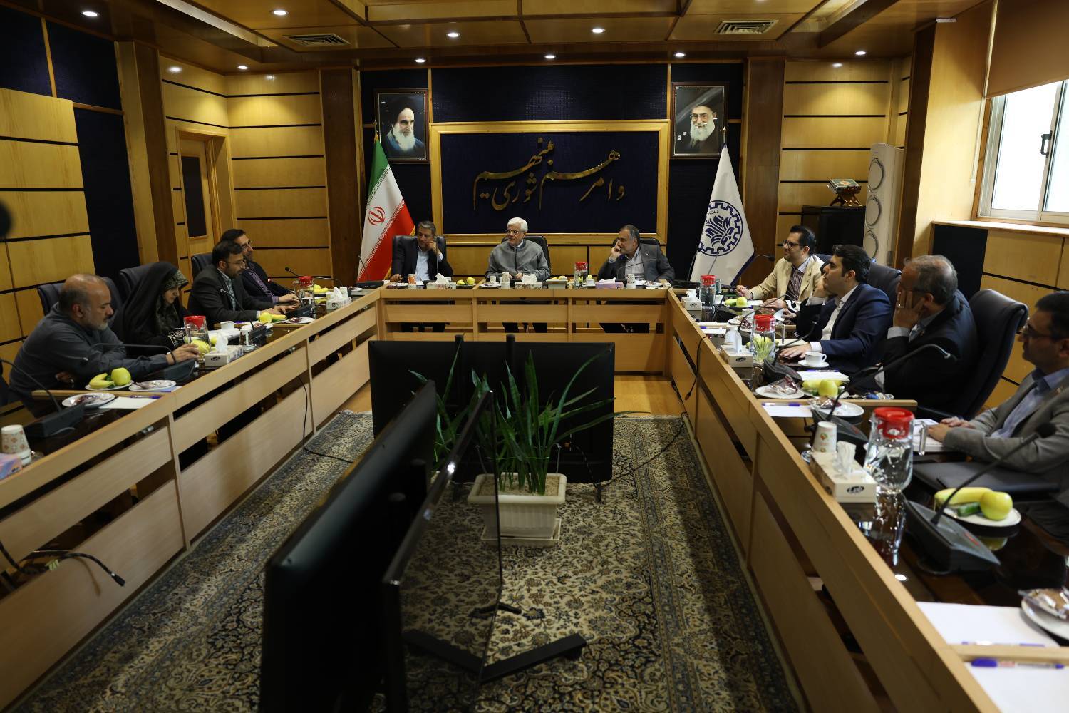 ایران می‌تواند از کشور تحریم‌شده به تحریم‌کننده تبدیل شود