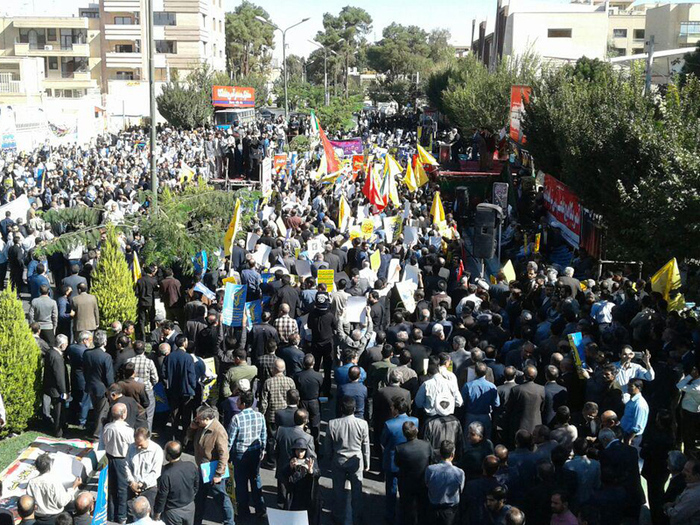راهپیمایی مردم اصفهان در محکومیت یاوه گویی‌های ترامپ