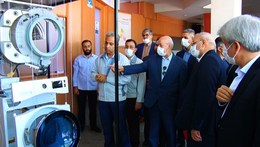 بازدید معاون رئیس جمهور از کارخانه اسنوا
