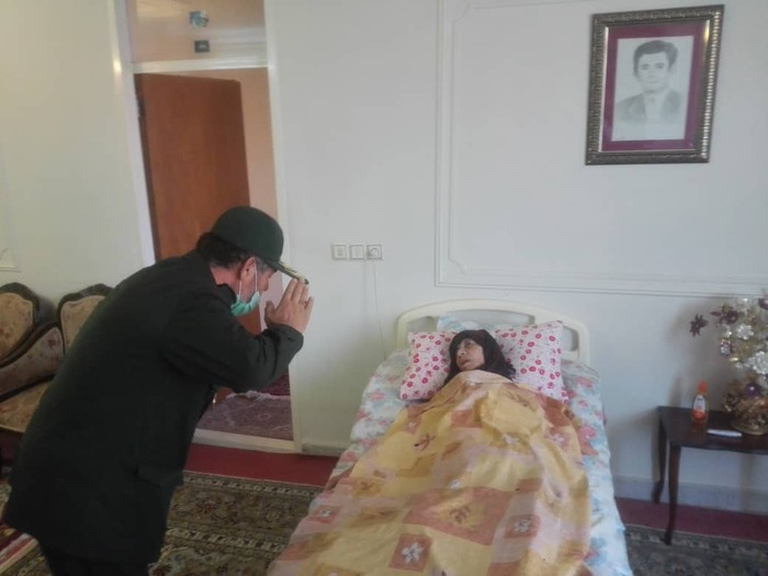 دیدار سردار غیاثی راد با خانواده شهید ترابی