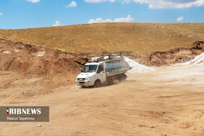 تخلیه و دفن پسماندهای کرونایی بیمارستانی در تبریز