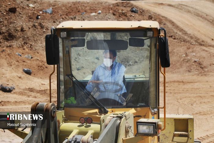 تخلیه و دفن پسماندهای کرونایی بیمارستانی در تبریز