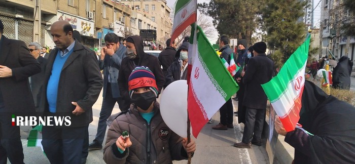 حضور مردم اقبالیه در راهیپمایی ۲۲ بهمن ۱۴۰۱