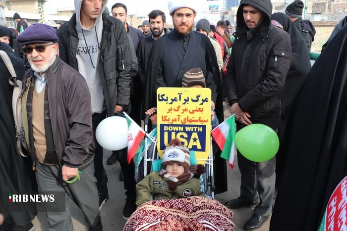 حضور مردم قزوین در راهیپمایی ۲۲ بهمن ۱۴۰۱